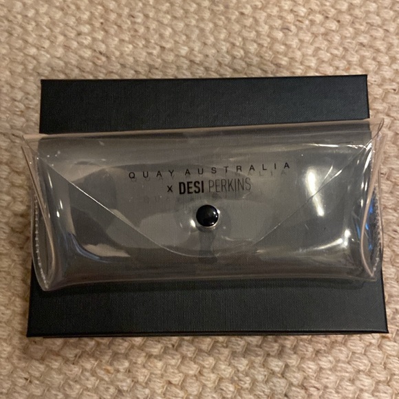 Quay x Shay Jinx leopard sunglasses - Picture 7 of 7